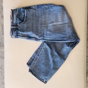Abercrombie Curve Love High Rise Mom Jeans